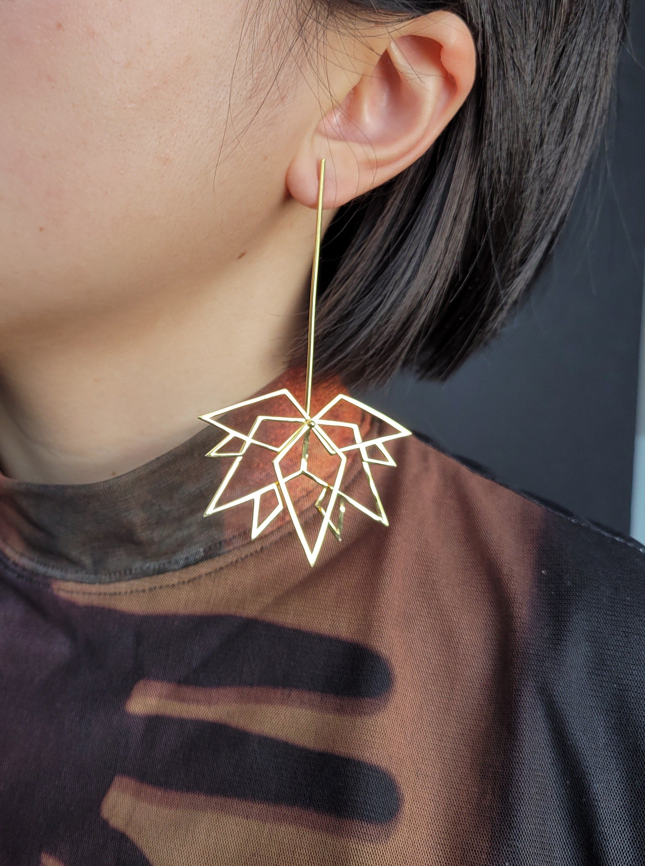 Maple Leaf Yellow Gold Earrings