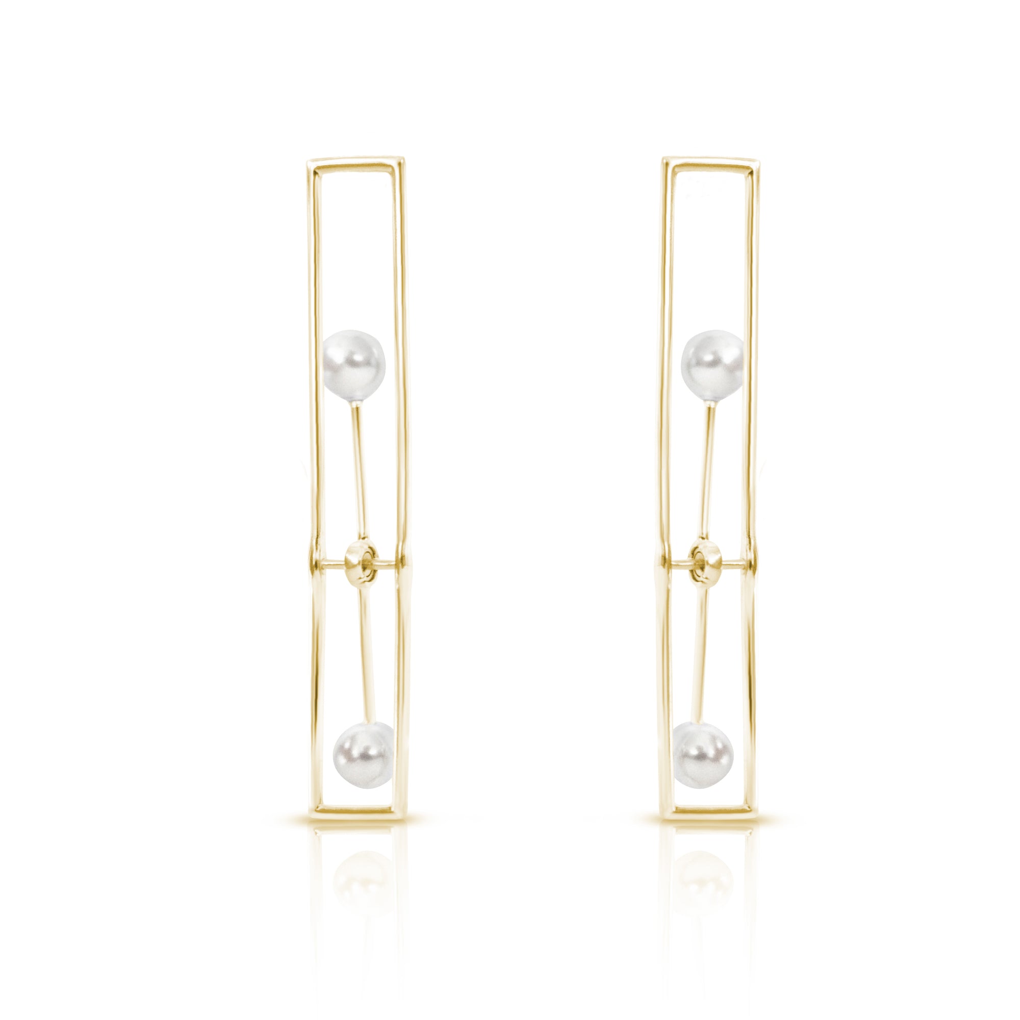 Trapped Pearl Gold Earrings