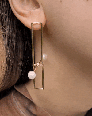 Trapped Pearl Gold Earrings